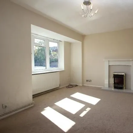 Image 2 - 13 Berkeley Mead, Bristol, BS32 8AU, United Kingdom - House for rent