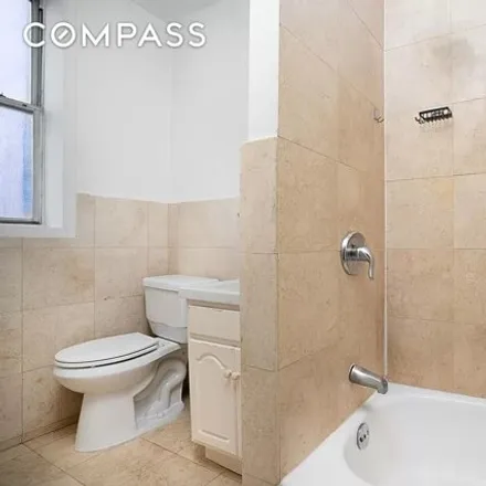 Image 2 - 163 East 92nd Street, New York, NY 10128, USA - House for rent