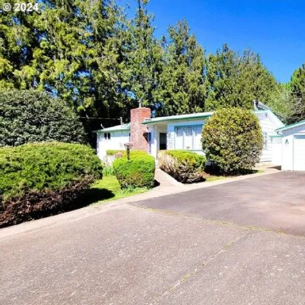 Buy this 3 bed house on 1285 Taney Street in Eugene, OR 97402