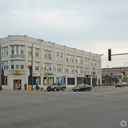 Rent this studio house on 2349-2357 West Devon Avenue in Chicago, IL 60645