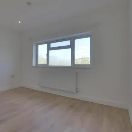 Rent this 1 bed room on Horsenden Lane South in London, UB6 7NP