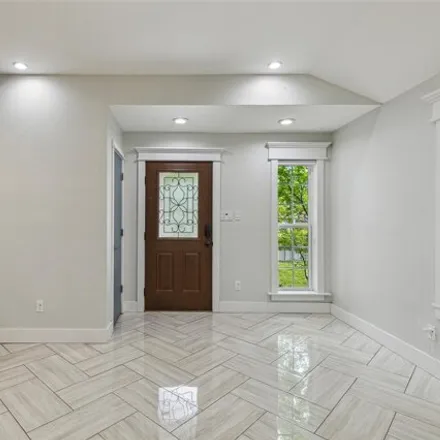 Image 3 - 10207 Shelburne Drive, Dallas, TX 75227, USA - House for rent