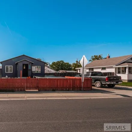 Buy this 4 bed house on 203 Jefferson Avenue in Pocatello, ID 83201