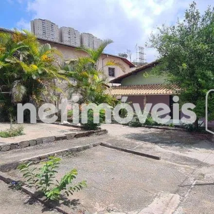 Buy this 3 bed house on Rua Jatobás in Carvalho de Brito, Sabará - MG