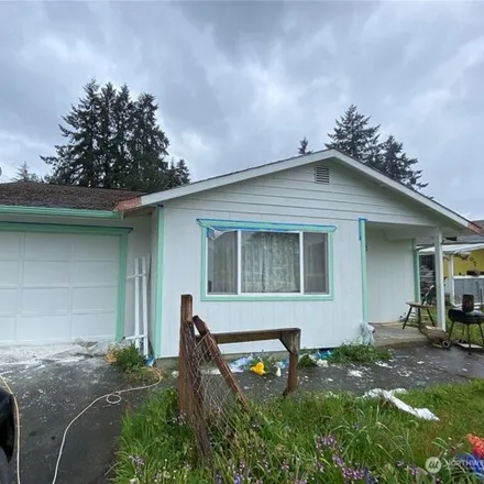 Buy this 3 bed house on 135 West Eagle Avenue in Oakville, Grays Harbor County