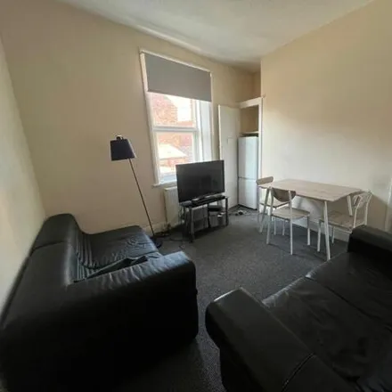 Image 6 - Warton Terrace, Newcastle upon Tyne, NE6 5LS, United Kingdom - Apartment for rent
