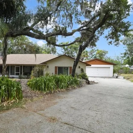 Buy this 4 bed house on 301 Cinnamon Bark Lane in Orange County, FL 32835