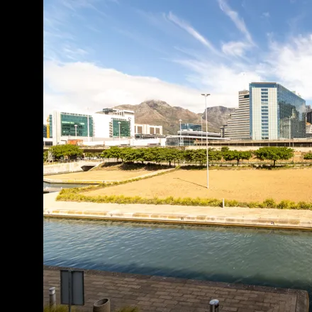 Image 7 - Dockrail Road, V&A Waterfront, Cape Town, 8001, South Africa - Apartment for rent