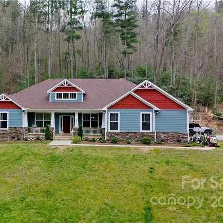 Image 1 - 1403 Walnut Cove Road, Henderson County, NC 28739, USA - House for sale