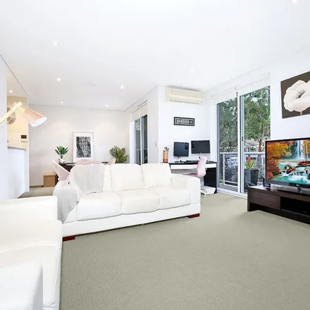 Image 1 - Towradgi Beach Hotel, Grand Court, Fairy Meadow NSW 2519, Australia - Apartment for rent