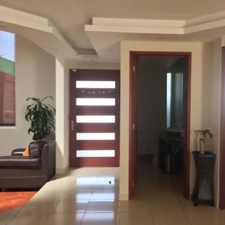 Rent this 3 bed house on Calle 5 de Mayo 1200 in 52149 Metepec, MEX