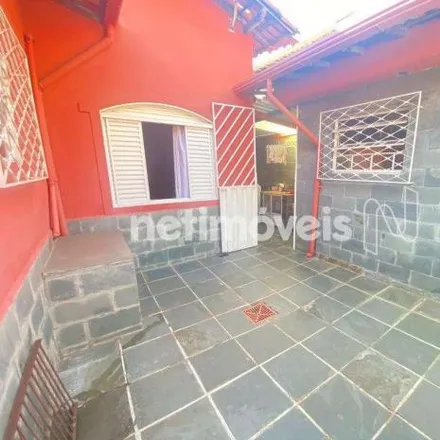Buy this 3 bed house on Rua Itapemirim in Riacho das Pedras, Contagem - MG