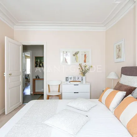 Rent this 1 bed apartment on 37v Boulevard Garibaldi in 75015 Paris, France