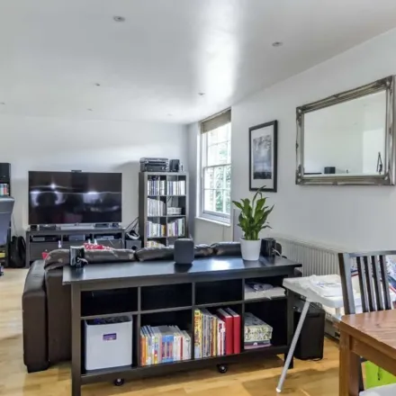 Rent this 2 bed apartment on Town Meadow in London, TW8 0BZ