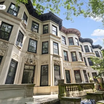 Image 4 - 39 Saint Pauls Pl # 6, Brooklyn, New York, 11226 - Townhouse for rent