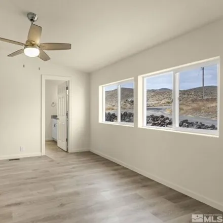 Image 8 - Peek Avenue, Silver Springs, NV 89429, USA - Apartment for sale
