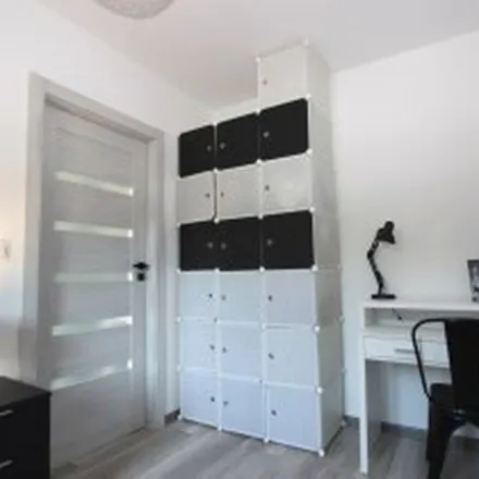 Rent this 2 bed apartment on plac Grunwaldzki 6a in 50-384 Wrocław, Poland