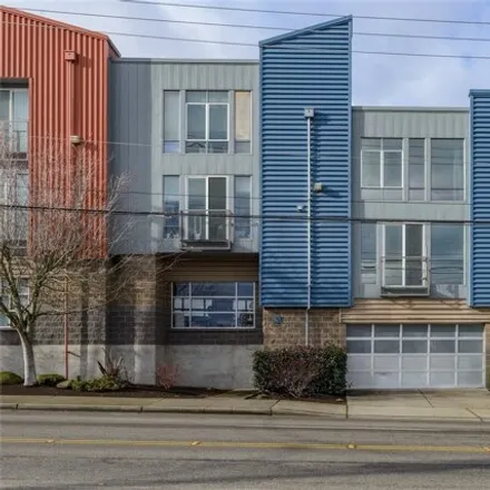 Buy this 1 bed condo on 2520 Jefferson Ave Unit M in Tacoma, Washington