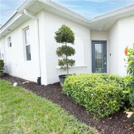 Image 3 - 3614 Crimson Lane, Fort Myers, FL 33916, USA - House for sale
