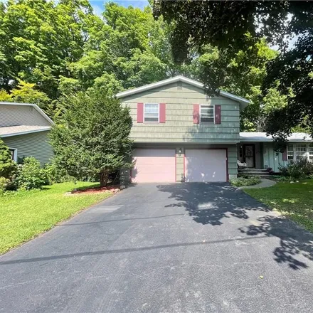 Buy this 4 bed house on 4163 Forestbrook Drive in Village of Liverpool, Onondaga County