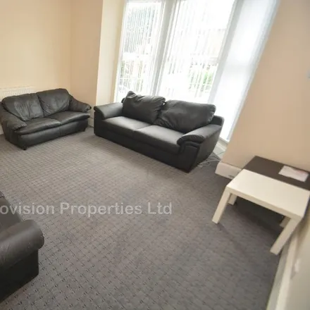 Image 4 - 36 Ebor Place, Leeds, LS6 1NJ, United Kingdom - Townhouse for rent