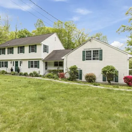 Rent this 5 bed house on 156 Colonial Road in New Canaan, CT 06840