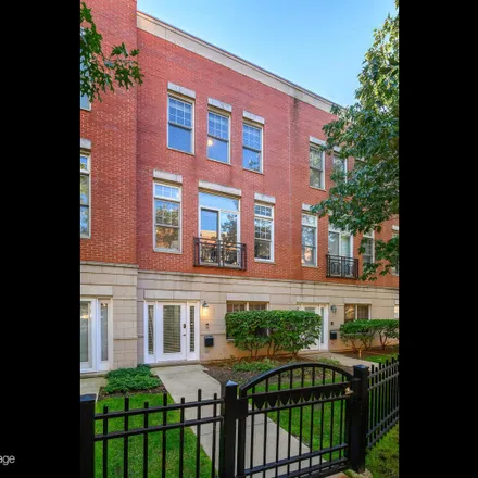 Image 1 - 813 West University Lane, Chicago, IL 60607, USA - Townhouse for rent