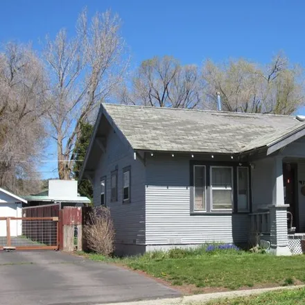 Buy this 3 bed house on 2365 Orchard Avenue in Klamath Falls, OR 97601