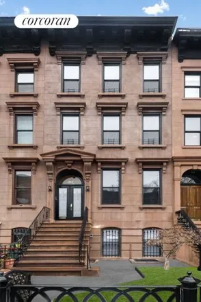 Rent this 5 bed apartment on 363 Union Street in New York, NY 11231