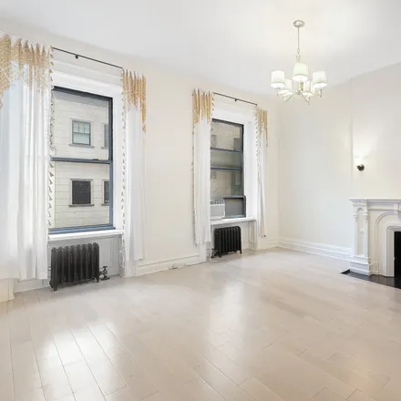 Rent this 1 bed apartment on 118 East 18th Street in New York, NY 10003