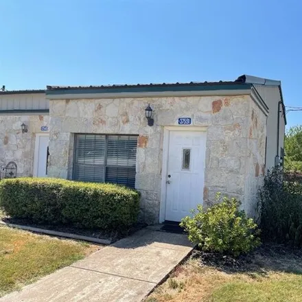 Rent this 2 bed house on 37551 Meadowview Dr in Hempstead, Texas