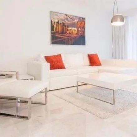 Rent this 1 bed room on Flamingo Resort Residences in Bay Road, Miami Beach