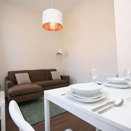 Rent this 1 bed apartment on Queen Mary Avenue in Glasgow, G42 8BX