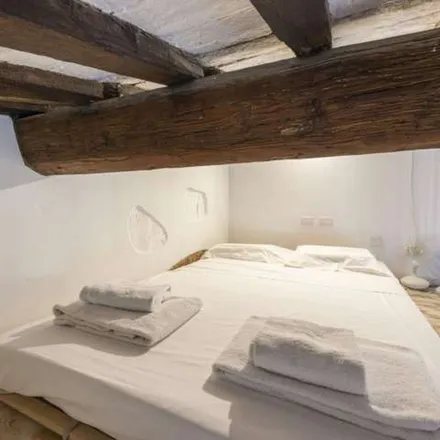 Rent this 1 bed apartment on Via Luigi Carlo Farini in 7 R, 50121 Florence FI