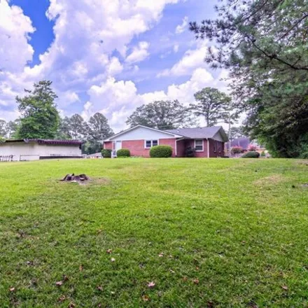 Image 3 - 630 Wimbish Road, Macon, GA 31210, USA - House for sale