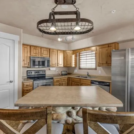 Image 5 - 1866 West Fox Bay Drive, Wasatch County, UT 84032, USA - Condo for sale