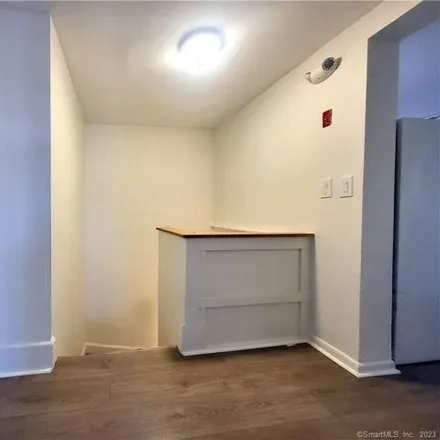 Image 6 - 108 William St Apt 3, New Haven, Connecticut, 06511 - House for rent