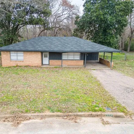 Buy this 3 bed house on 222 Sheridan Drive in Palestine, TX 75801