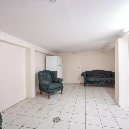 Rent this 3 bed apartment on Cooinda Street in Slacks Creek QLD 4127, Australia
