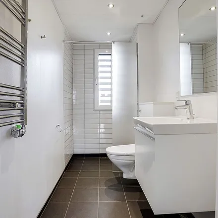 Rent this 4 bed apartment on Bakkehave 12 in 2970 Hørsholm, Denmark