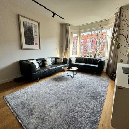 Rent this 3 bed apartment on Van Tuyll van Serooskerkenweg 53-1 in 1076 JD Amsterdam, Netherlands