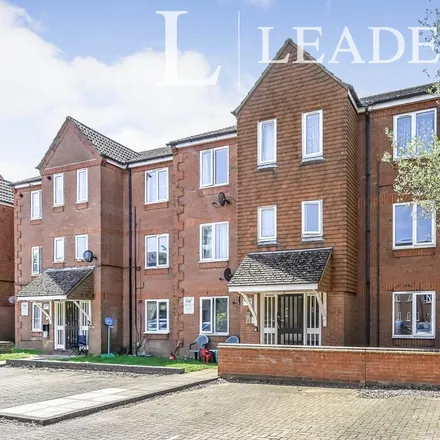Rent this 2 bed apartment on Bromham Road in Bedford, MK40 2QW