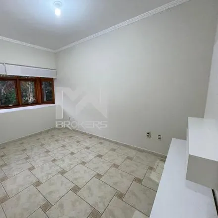 Buy this 6 bed house on Avenida do Bosque in Centro, Vinhedo - SP