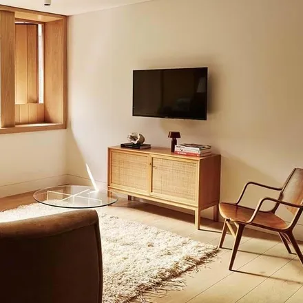 Rent this 1 bed apartment on 37 Weymouth Mews in East Marylebone, London