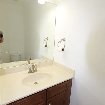 Image 6 - 9948 Northwest 87th Terrace, Doral, FL 33178, USA - Apartment for rent