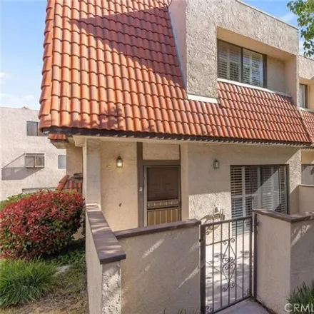 Buy this 3 bed house on unnamed road in Santa Clarita, CA 01387