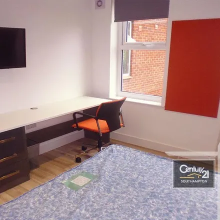 Rent this studio apartment on Carlton House in Southampton Street, Bedford Place