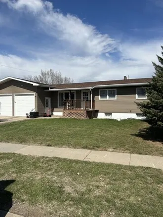 Buy this 4 bed house on 1242 Sunset Avenue in Mobridge, SD 57601