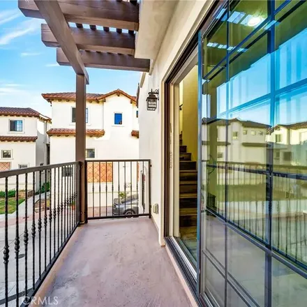Image 6 - Maclay Street, San Fernando, CA 91340, USA - Apartment for rent
