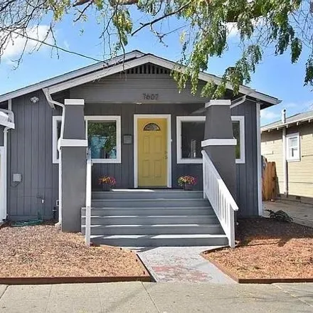 Buy this 2 bed house on 7607 Hillside Street in Oakland, CA 94621